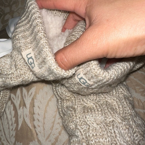 New UGG Fleece Lined Cozy Socks - Picture 5 of 6